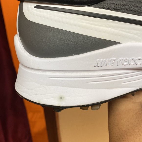 Nike React Air Zoom Infinity Tour NEXT% Spikeless Golf Shoes “Black Gray White” - Picture 16 of 17